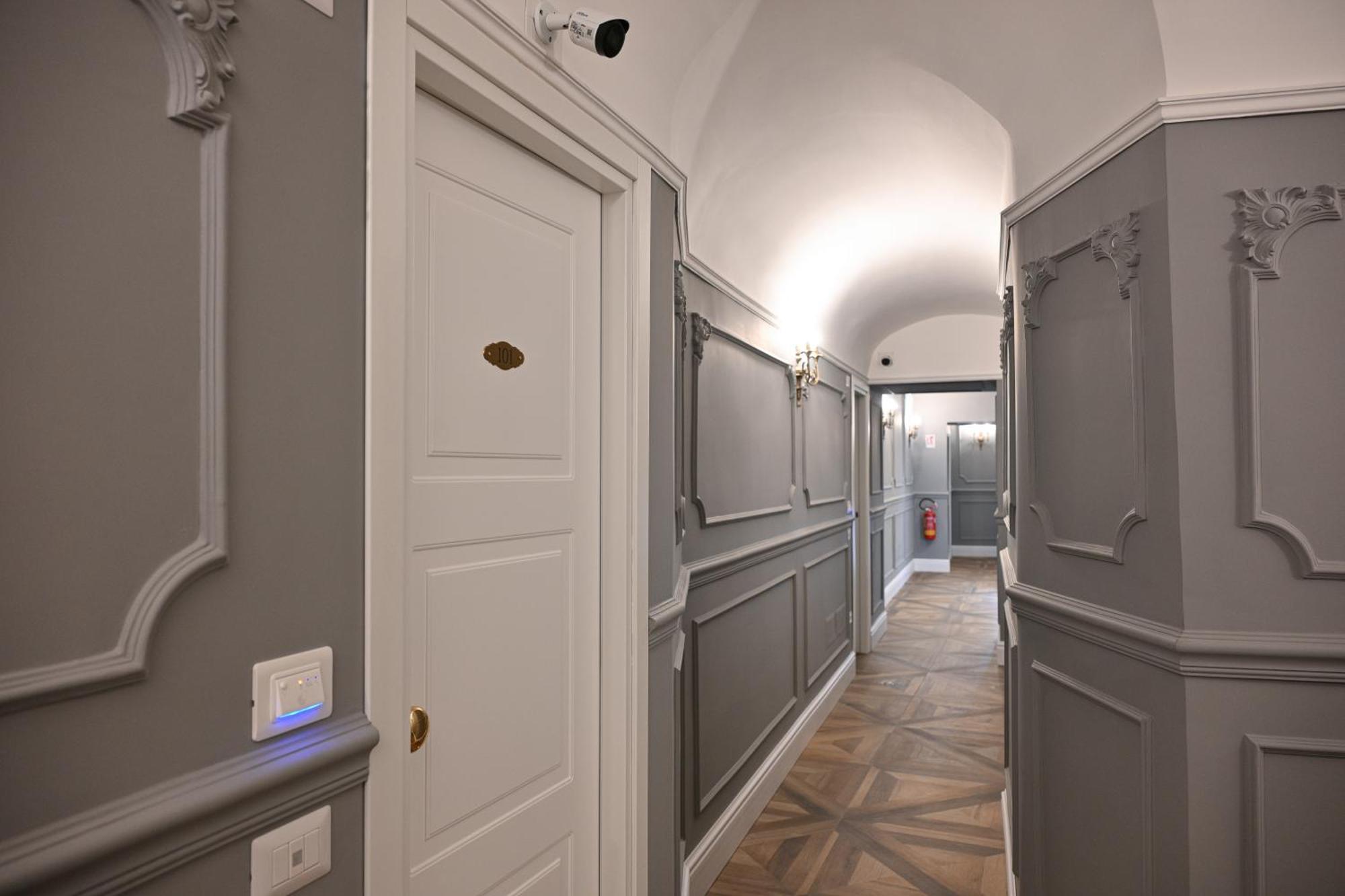 Toledo 424 Suite Νάπολη Εξωτερικό φωτογραφία